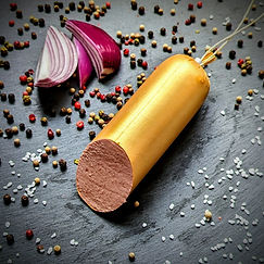 Streichwurst im Golddarm – frisch vom Metzger