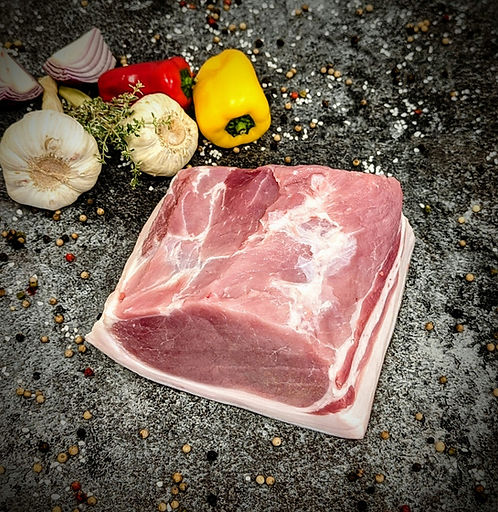 S-Rücken o. Kn. mit Schwarte – frisch vom Metzger