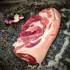 S-Hals o. Knochen mit Schwarte – frisch vom Metzger